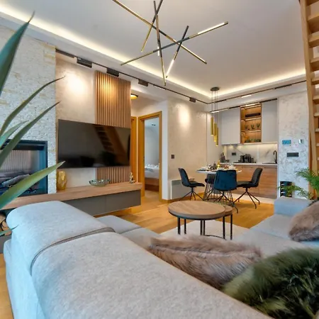 Pino Silvestre 19 Apartment *