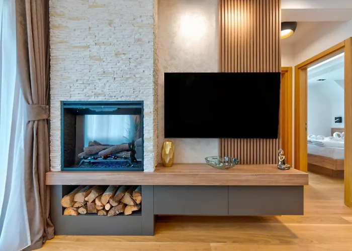 Pino Silvestre 19 아파트